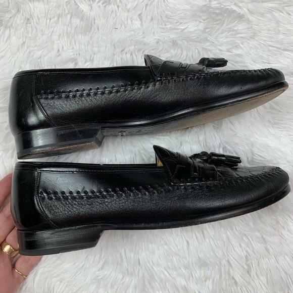 Black Leather Loafers with Tassels - Picture 5 of 11